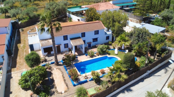 1-7980e48d732b6fc85c14b43b94d2aa54.jpg